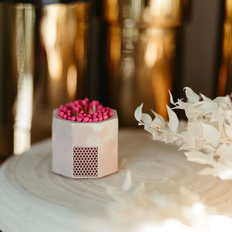 PINK & WHITE MATCH STICK HOLDER