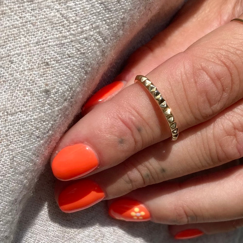STUDDED ETERNITY BAND
