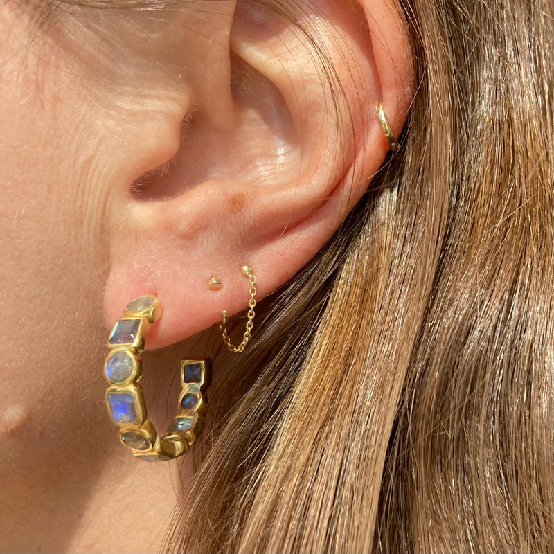 STUNNING GEO HOOPS