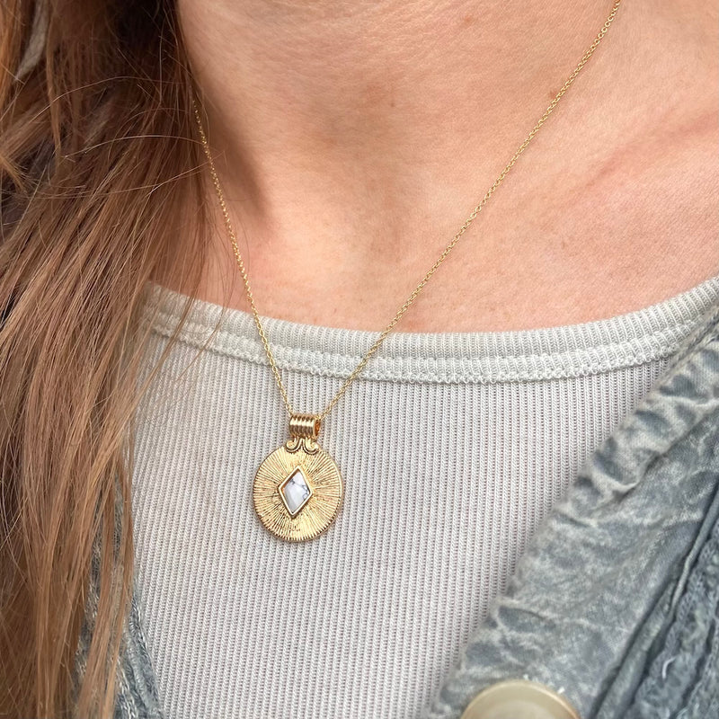 SHIRA NECKLACE