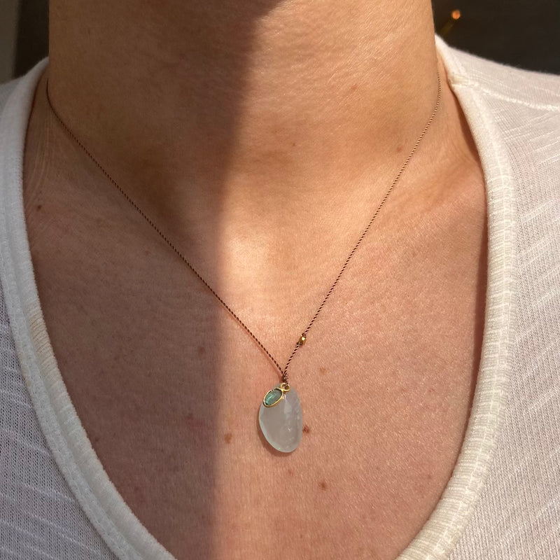 AQUAMARINE & EMERALD PENDANT NECKLACE