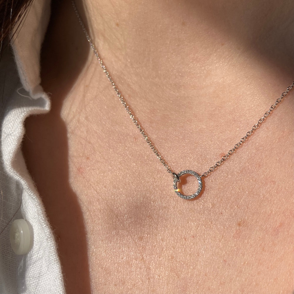 FOREVER INTERLOCKING CIRCLE DIAMOND NECKLACE