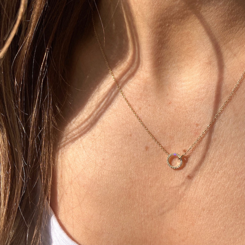 FOREVER INTERLOCKING CIRCLE DIAMOND NECKLACE