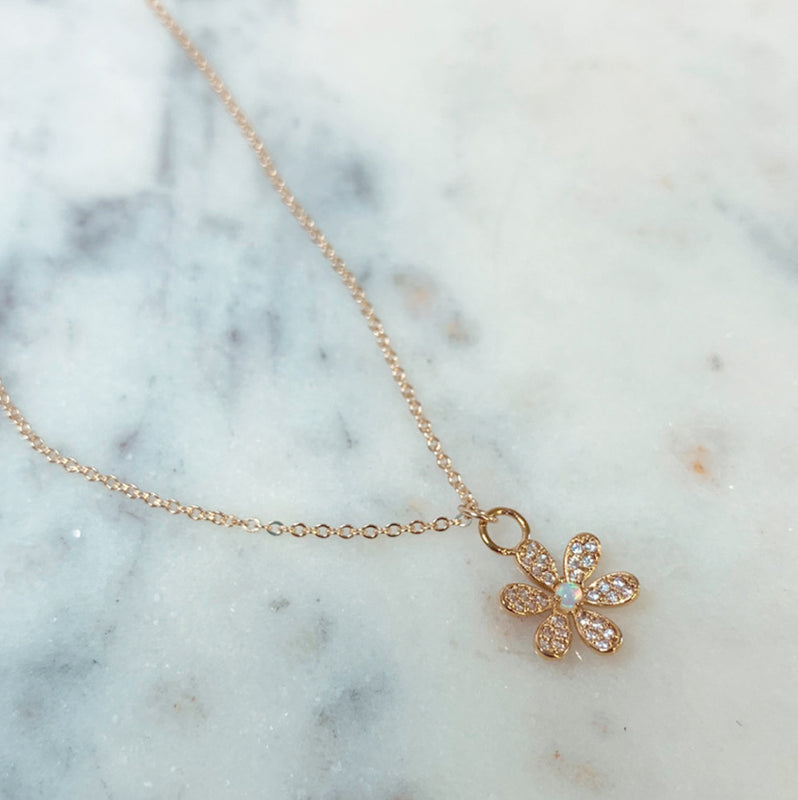 OPAL DAISY NECKLACE