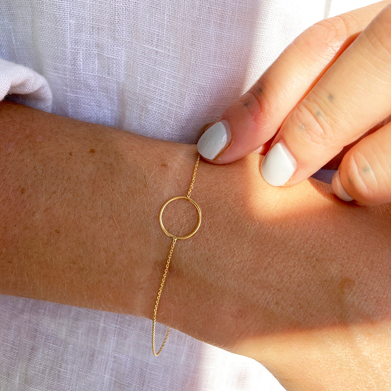 OPEN CIRCLE BRACELET