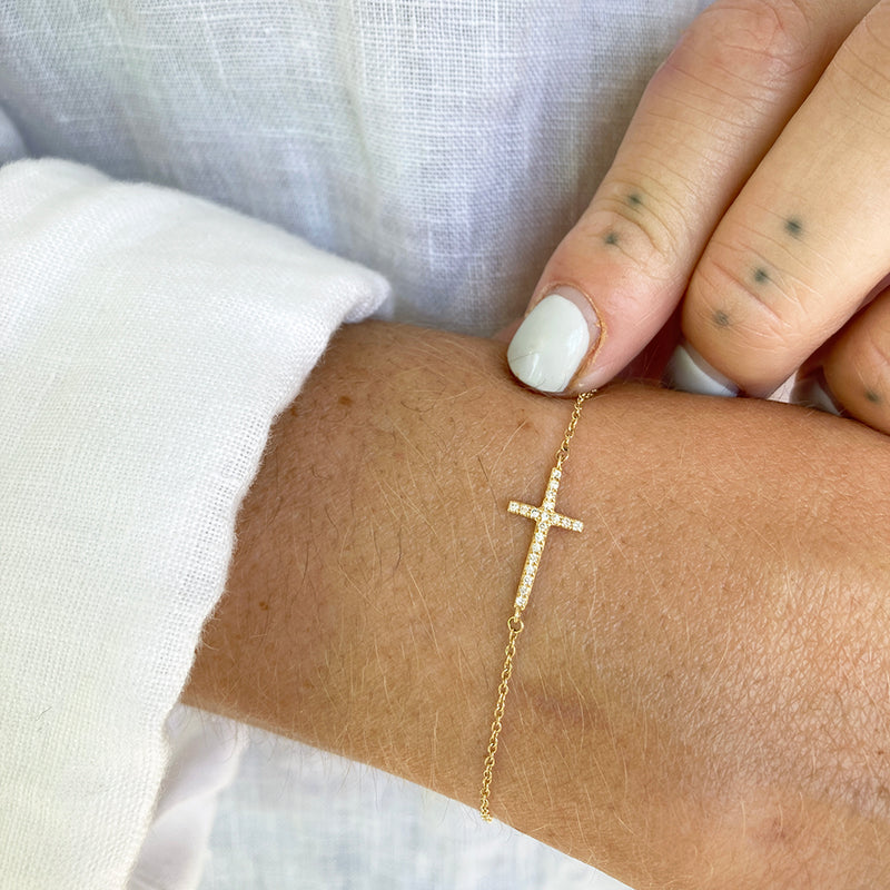 DIAMOND SIDEWAYS CROSS BRACELET