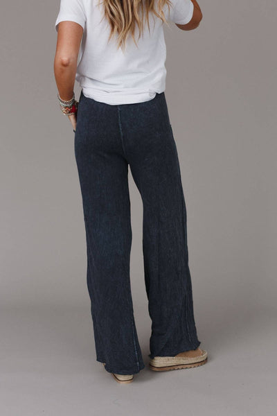 Relaxing Robin Wide Leg Pant - New Navy