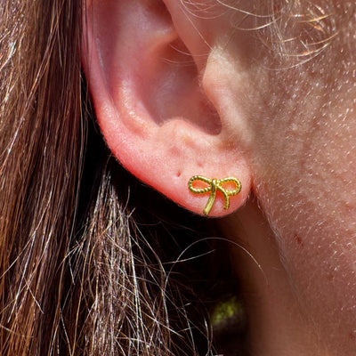 TEXTURED BOW STUDS