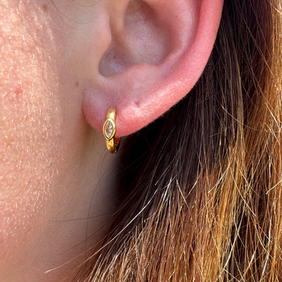 TESS HUGGIE HOOPS