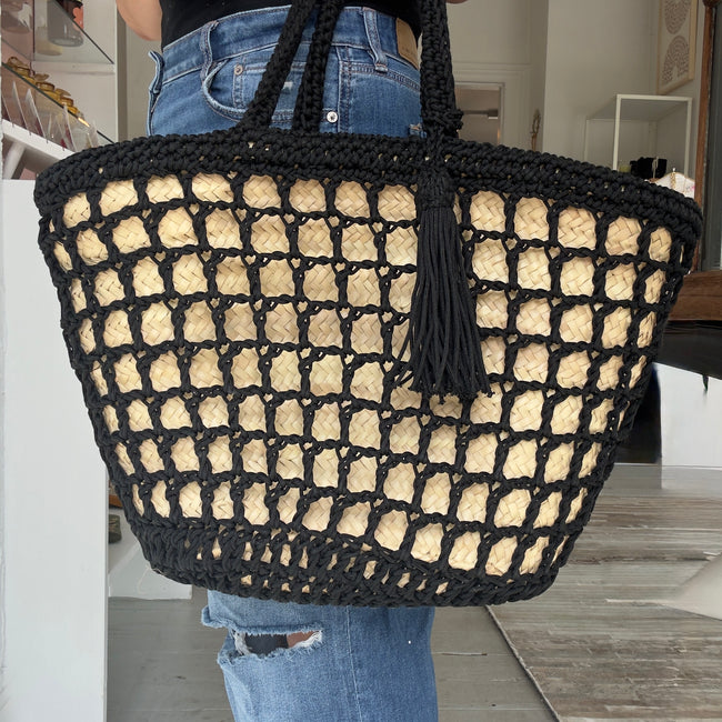 BLACK CROCHET MARKET BAG