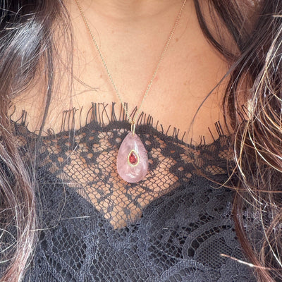 INDRA ROSE NECKLACE