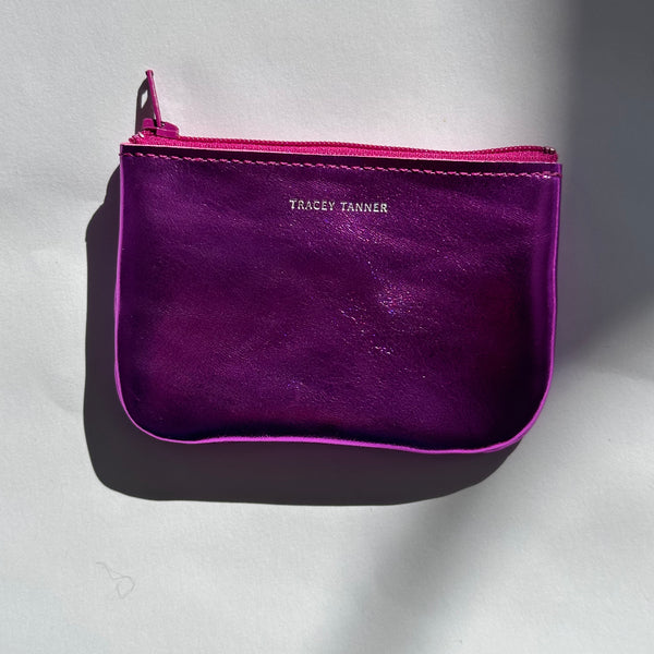 HOLOGRAM FUSCHIA ZIP POUCH