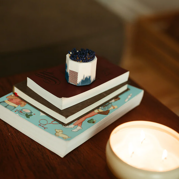 NAVY & WHITE MATCH STICK HOLDER