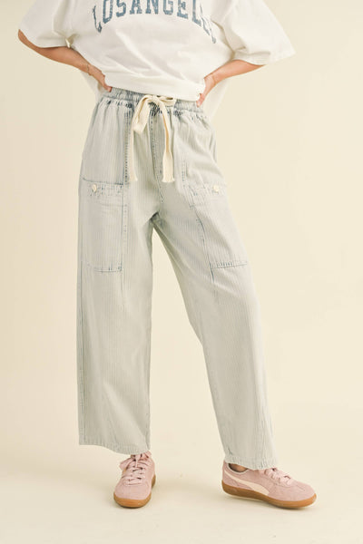 P3819  STRIPE AND WASHED EFFECT BARREL SHAPE PANTS