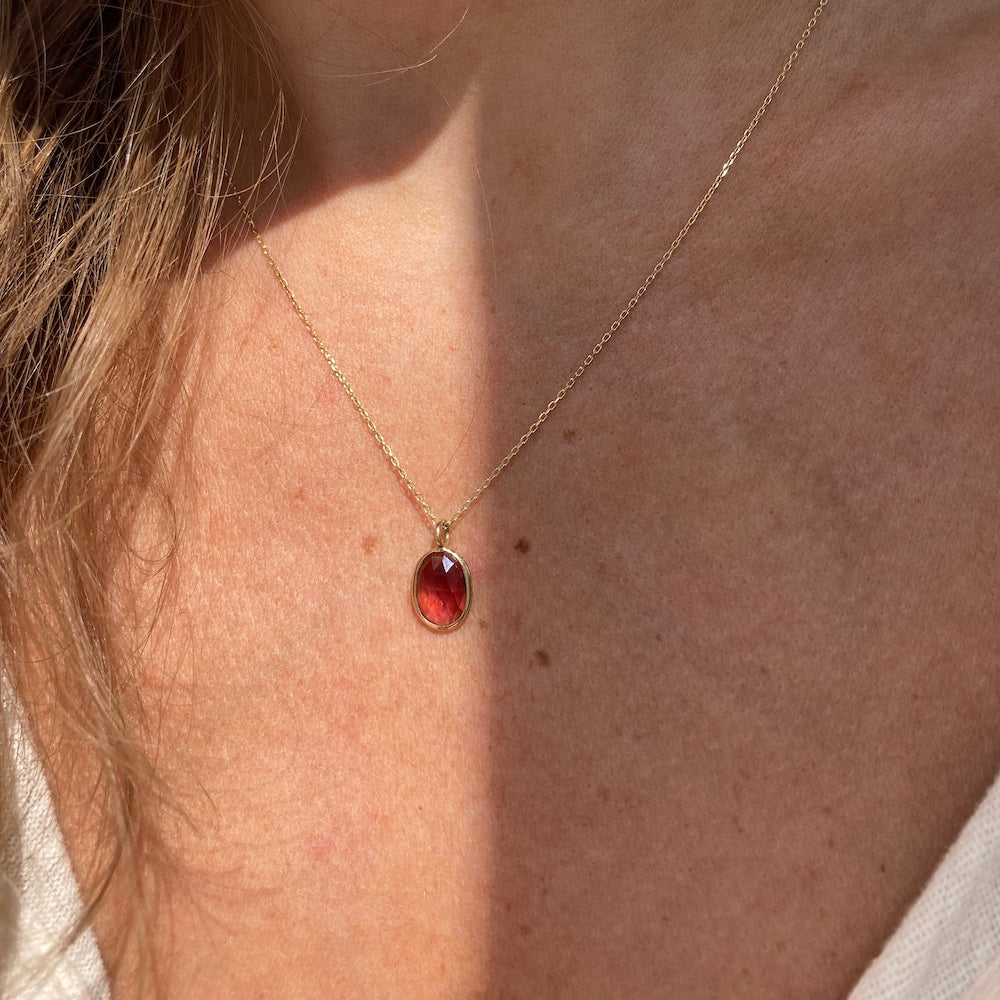 Oval Rose Cut Rhodolite Garnet Pendant Necklace