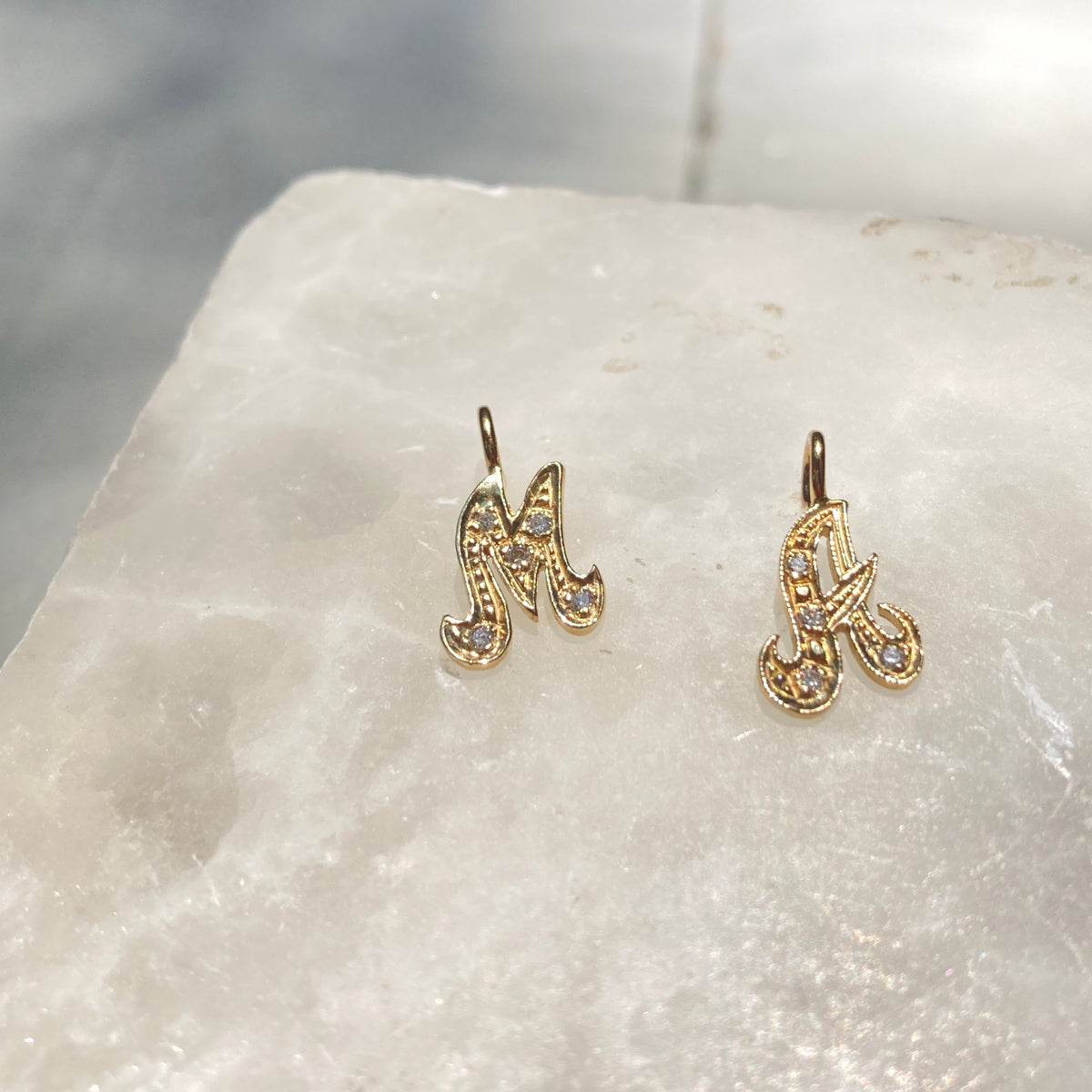 Script Initial Charm with Diamonds
