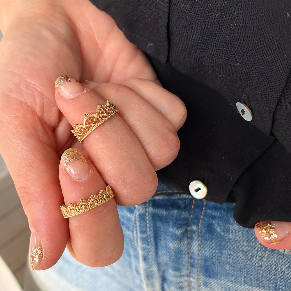 Lace Crown Tiara Gold Eternity Band Ring