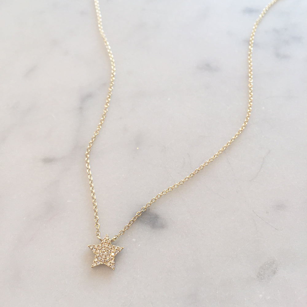 PAVE DIAMOND STAR NECKLACE