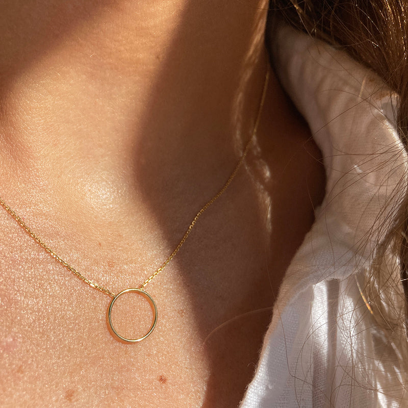 The Day Loop Necklace Clear Air / Gold Vermeil